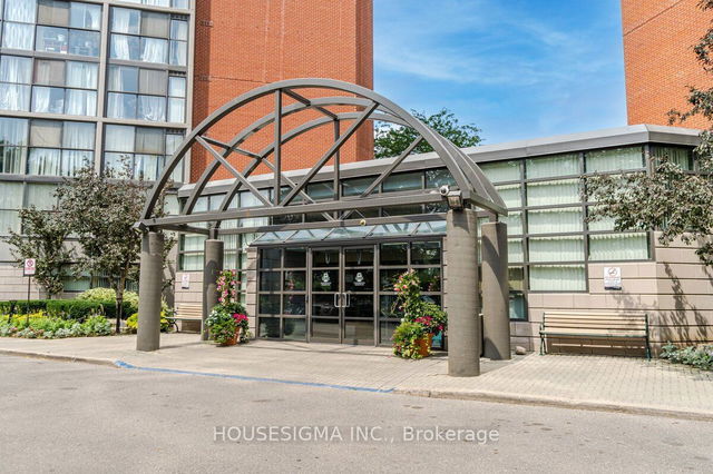 512 - 4185 Shipp Drive