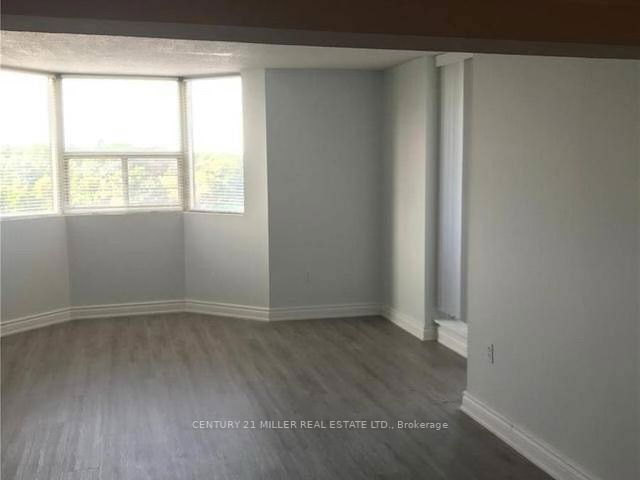 805 - 3845 Lake Shore Boulevard