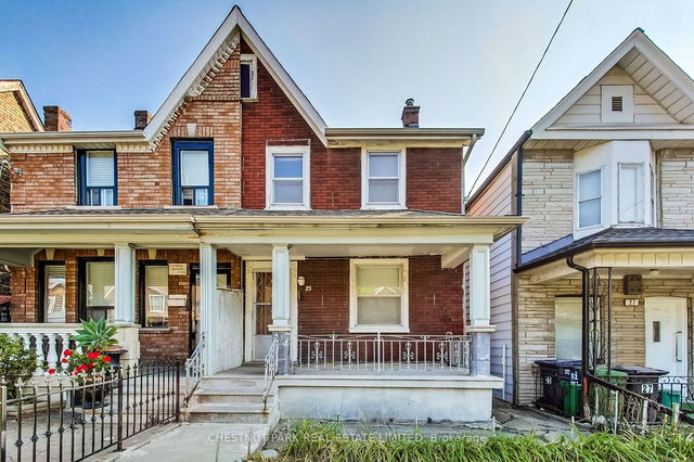 25 Beaver Avenue