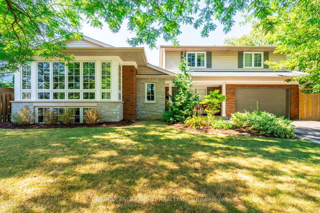 374 Monica Crescent
