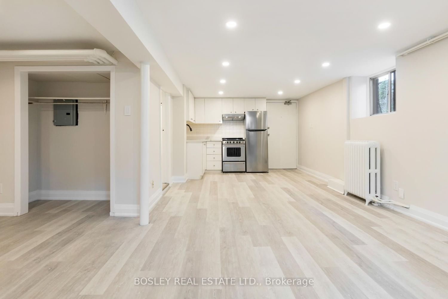 Semi-Detached House leased at 4-16 Parkway Avenue, Toronto, Roncesvalles, M6R 1T5 - MLS: W7033776