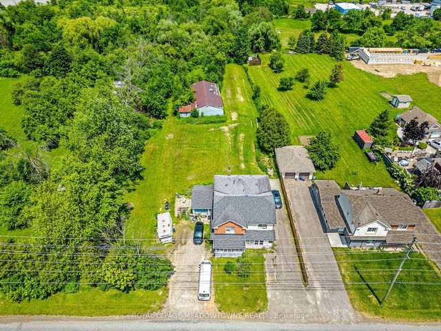 17-19 Peru Road