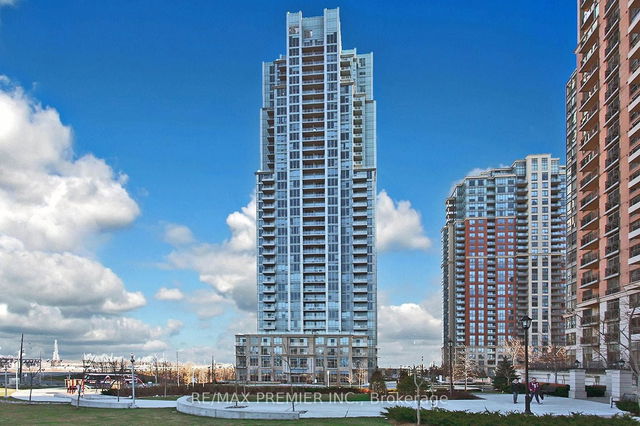 1007 - 15 Viking Lane