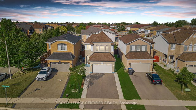 33 Willow Park Drive