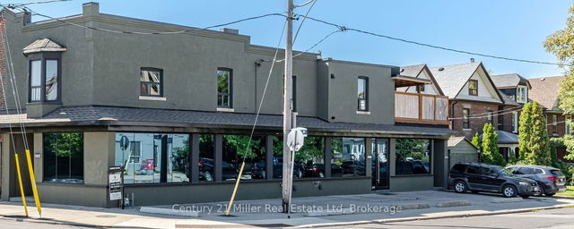 2589 Dundas Street