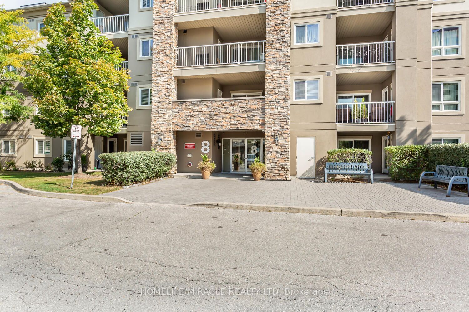 Listing Image 3