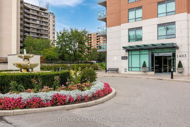 302 - 1403 Royal York Road