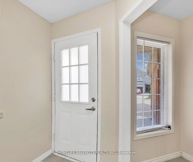28 Caruso Drive