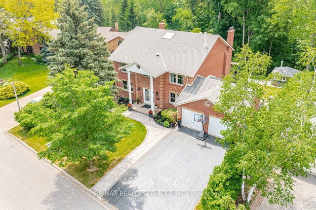 14 Wadsworth Circle
