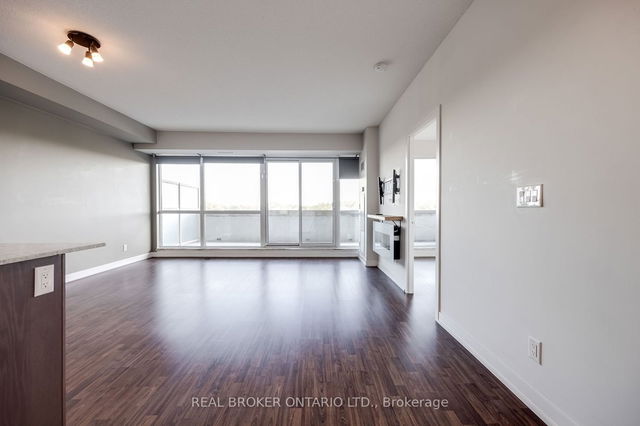 511 - 5101 Dundas Street