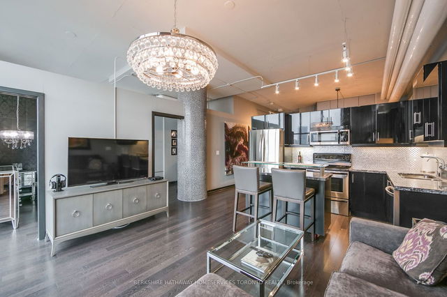 1113 - 2 Fieldway Road