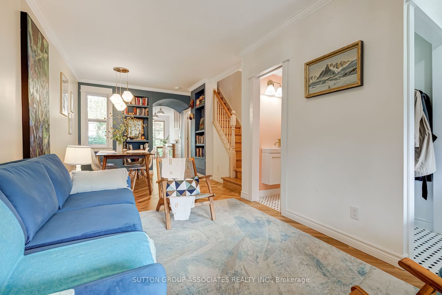 Listing Image 7
