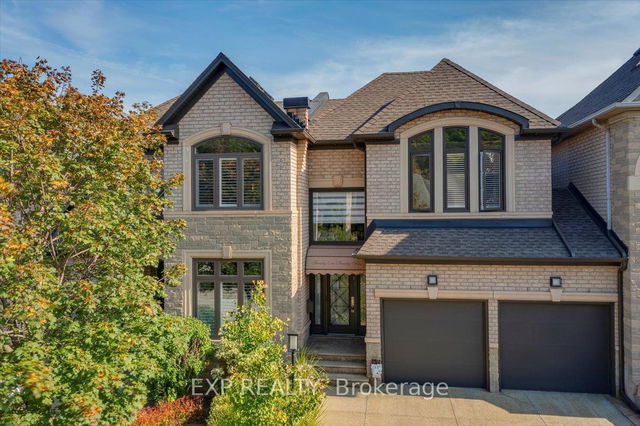 2125 Pinevalley Crescent