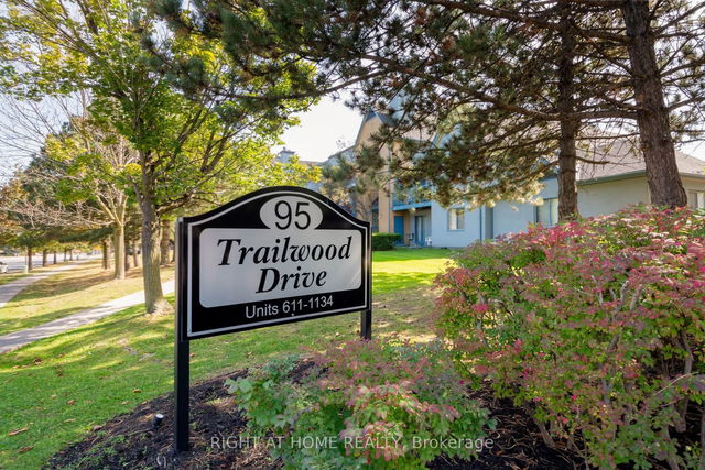 922 - 95 TRAILWOOD Drive
