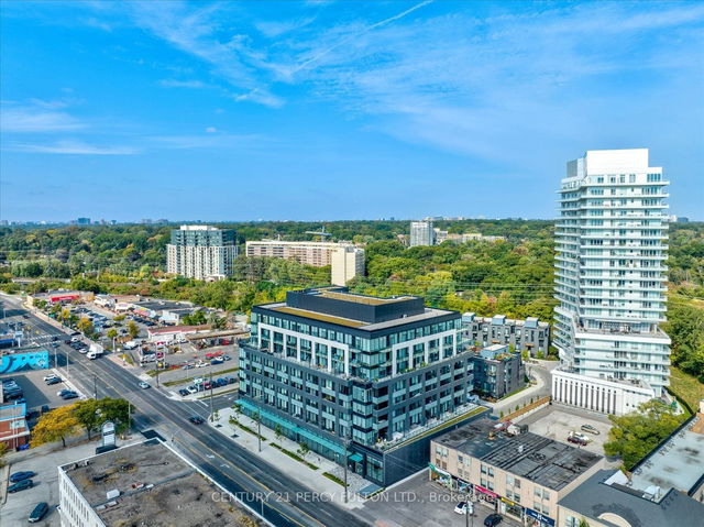 317 - 4208 Dundas Street
