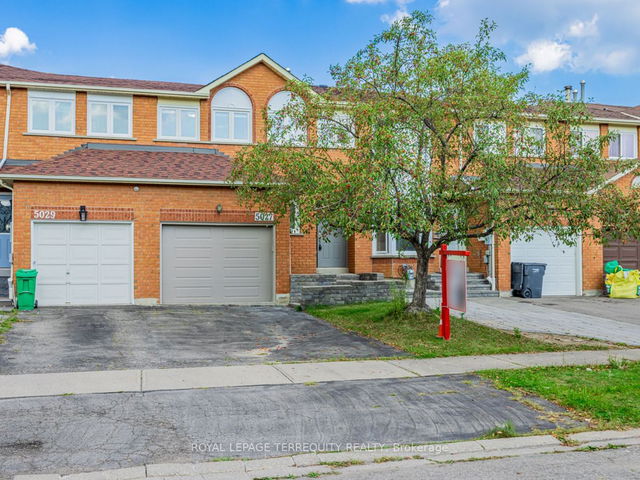5027 Mariner Court