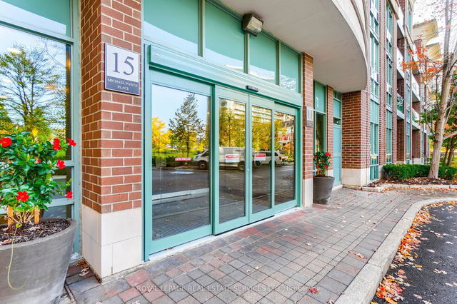 405 - 15 Michael Power Place