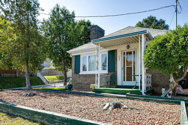 2248 Dufferin Street