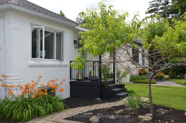 468 Crosby Avenue
