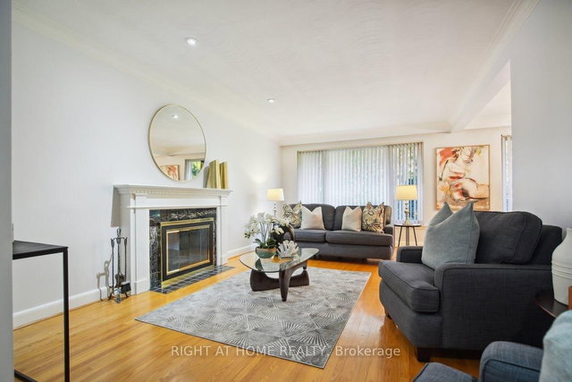 55 Saybrook Avenue S