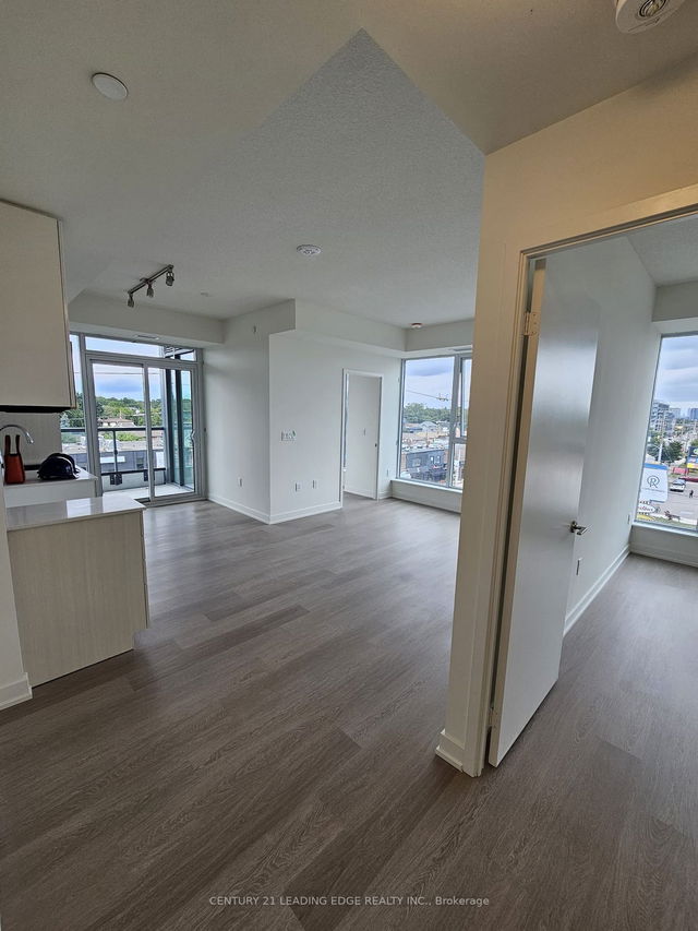 422 - 859 THE QUEENSWAY N/A