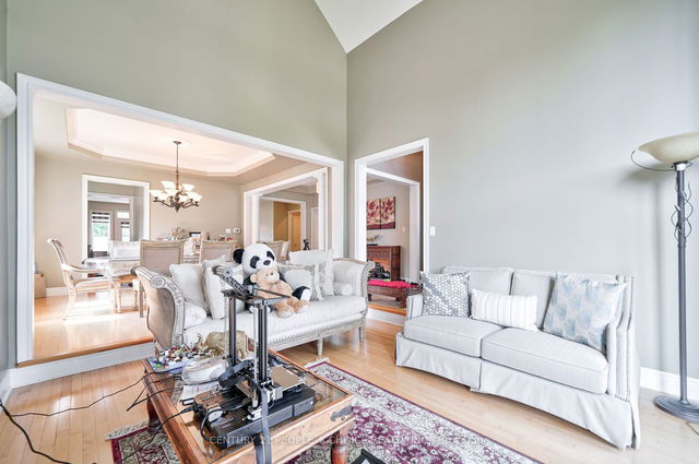 2454 Meadowridge Drive