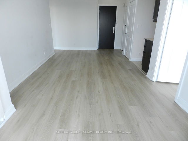 4705 - 60 Absolute Avenue