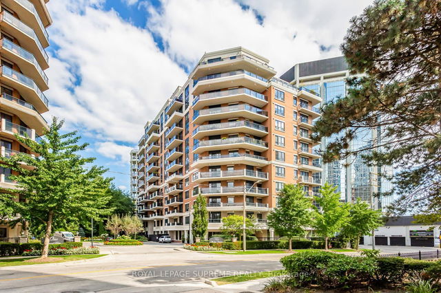 406 - 2 Aberfoyle Crescent