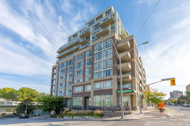905 - 1638 Bloor Street