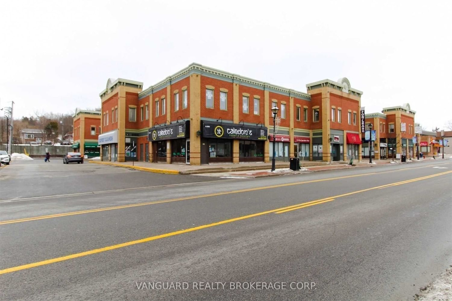 Building at 18 King Street, Caledon, Bolton North