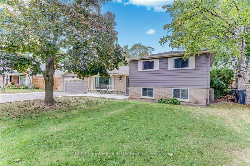 47 Larry St, Caledon, L7C 1K8 | Image 3