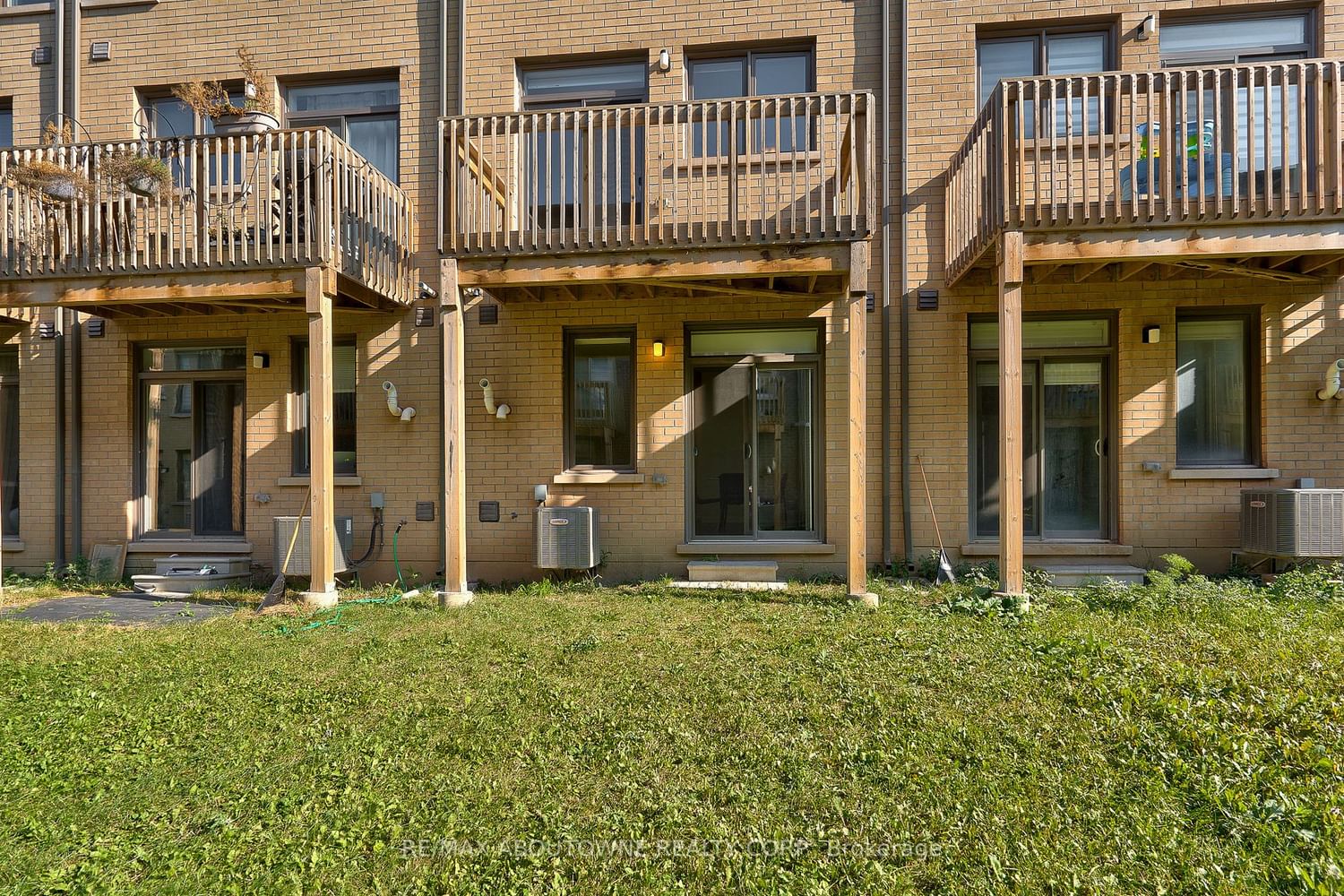 Listing Image 29