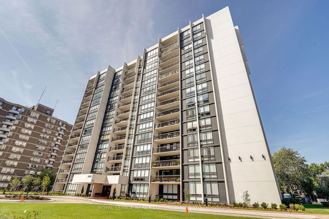 1206 - 2185 Marine Drive