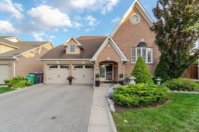 8 Hillson Court