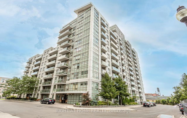 1115 - 812 Lansdowne Avenue