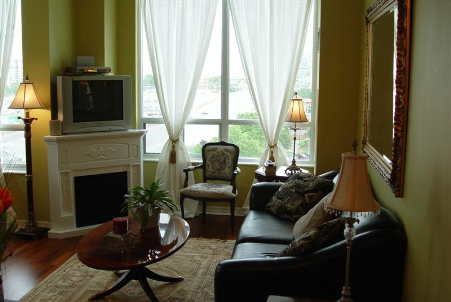 705 - 1359 Rathburn Rd E, Mississauga, L4W5P7 | Image 3