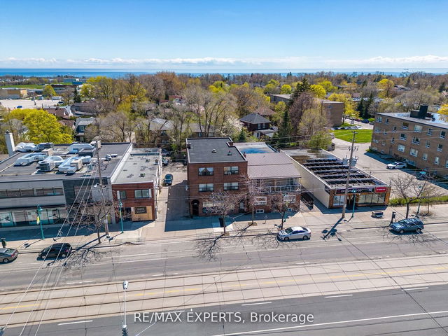 3261 Lakeshore Boulevard