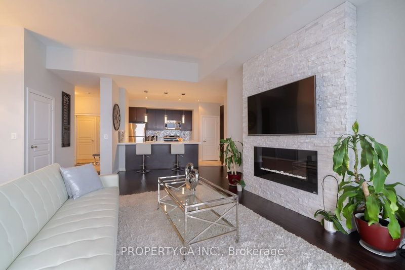 Ph3504 - 223 Webb Dr, Mississauga, L5B 0E8 | Image 3