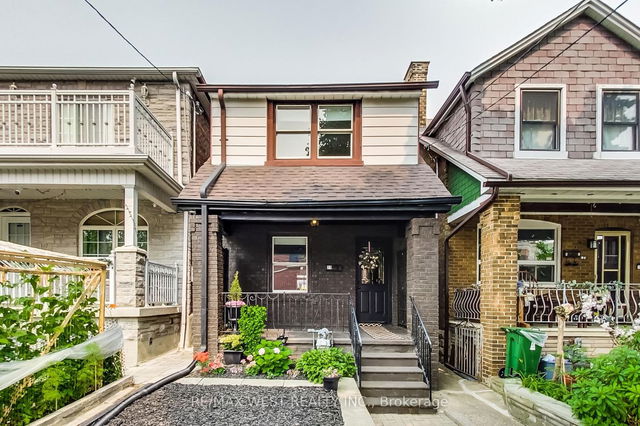 11 Harvie Avenue