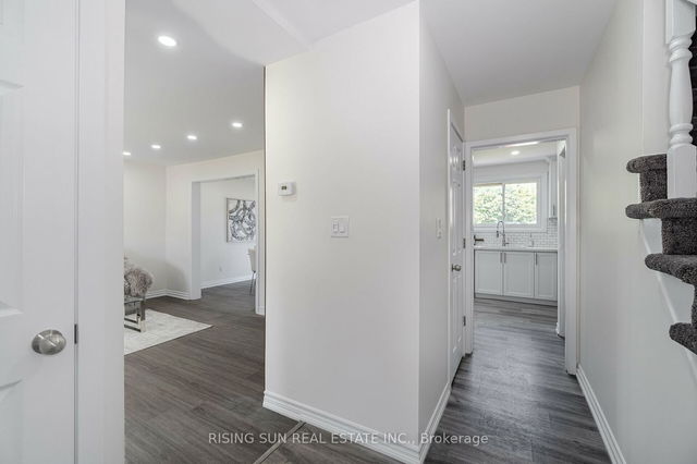 16 Gable Drive