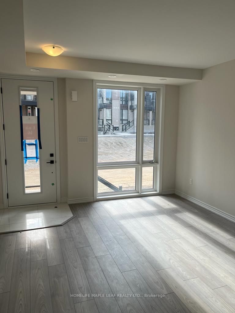 46 - 45 Knotsberry Circ W, Brampton, L6Y 0C3 | Image 3