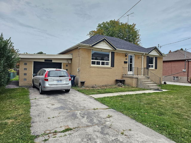 12 Glenbrook Avenue