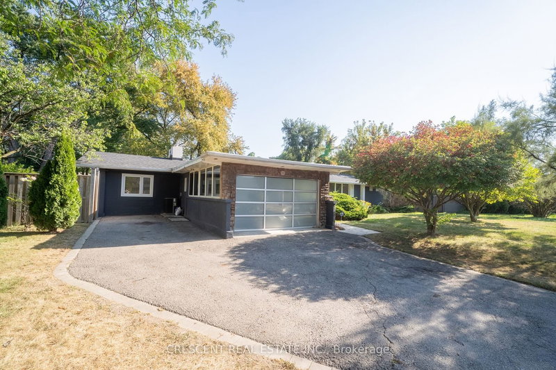 230 South Service Rd, Mississauga, L5G 2S1 | Image 2