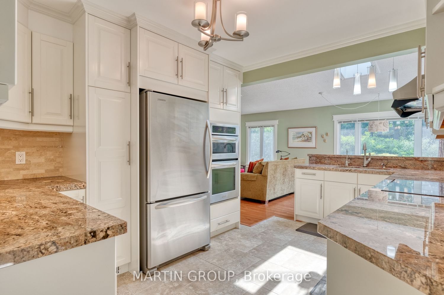 Listing Image 7