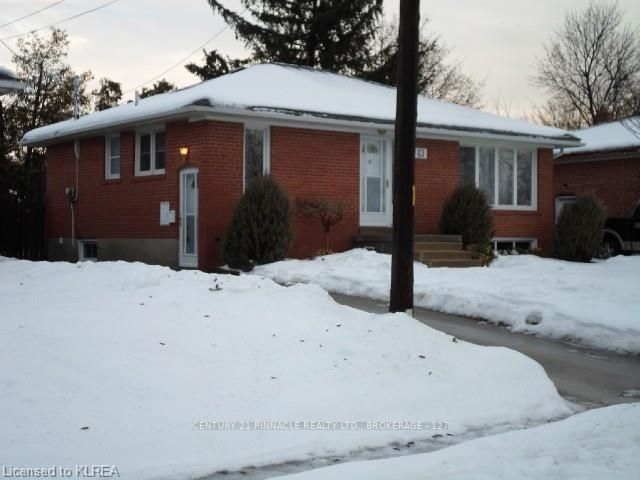Listing Image 3