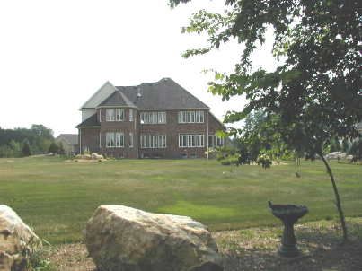 11150 Menzies Crt, Milton, L0P1B0 | Image 2