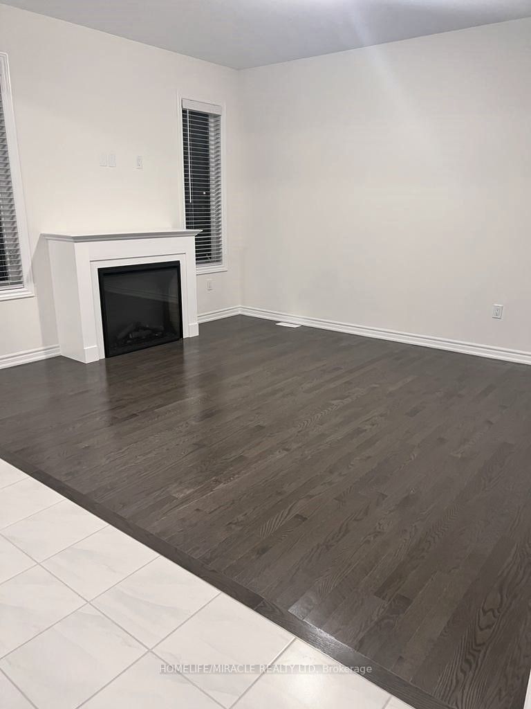 337 Valleyway Dr, Brampton, L6X 0N9 | Image 3