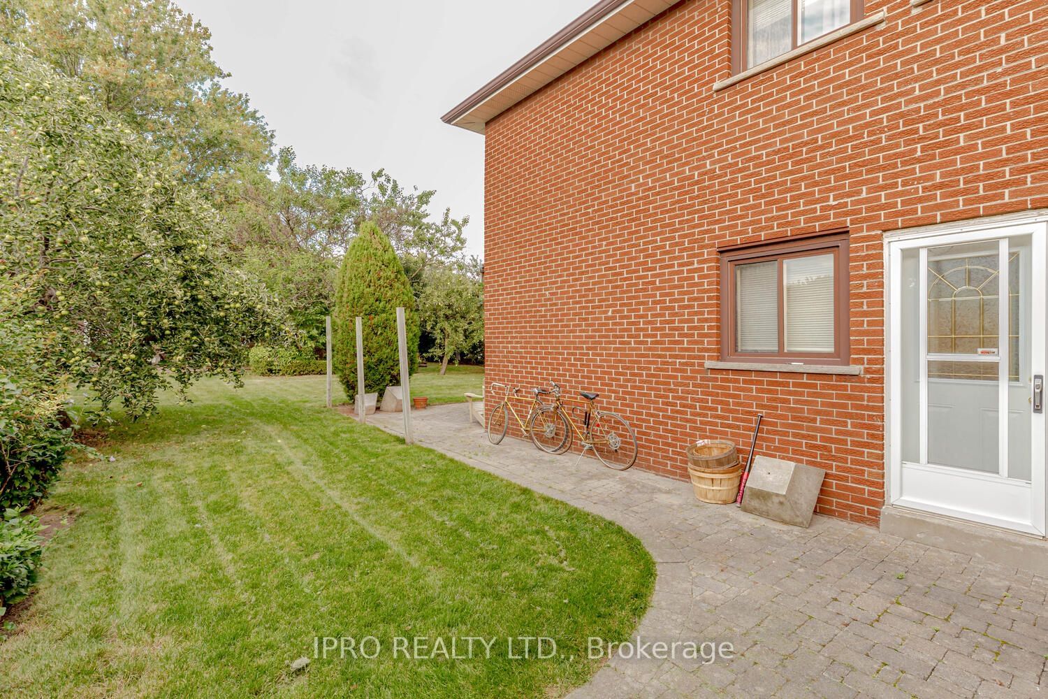 Listing Image 31