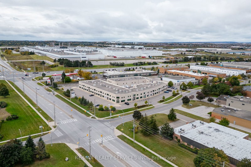 214 - 2 Automatic Rd, Brampton, L6S 6K8 | Image 2