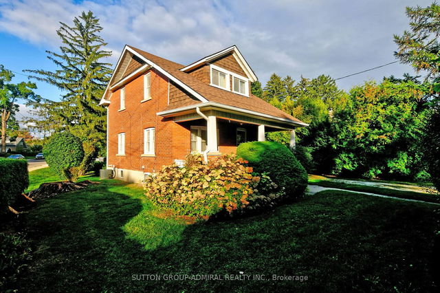 39 Wesley Avenue